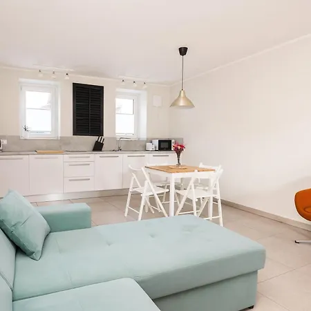 Hisa Bubi アパート *